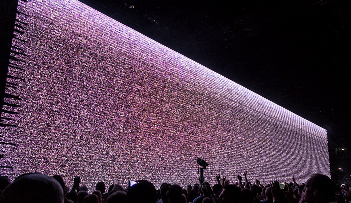 Mercedes-Benz Arena: U2 Berlin
