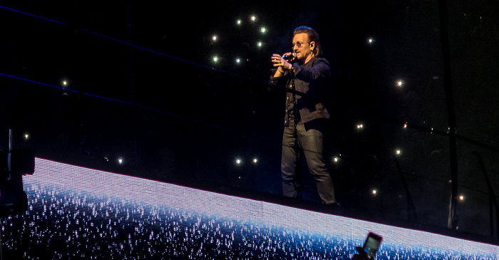 Mercedes-Benz Arena: U2 Berlin Bono