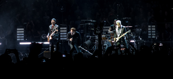Mercedes-Benz Arena: U2 Berlin