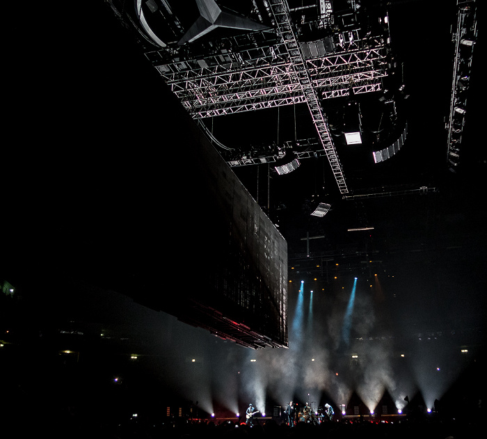 Mercedes-Benz Arena: U2 Berlin