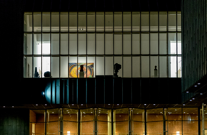 Heinrich-Böll-Platz: Museum Ludwig Köln