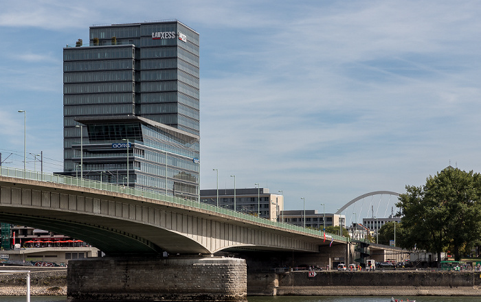 Rhein, Deutzer Brücke, LANXESS-Zentrale Köln