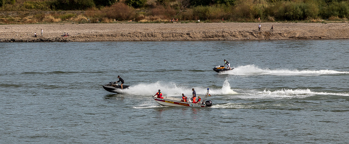 Köln Rhein: Jet-Skis