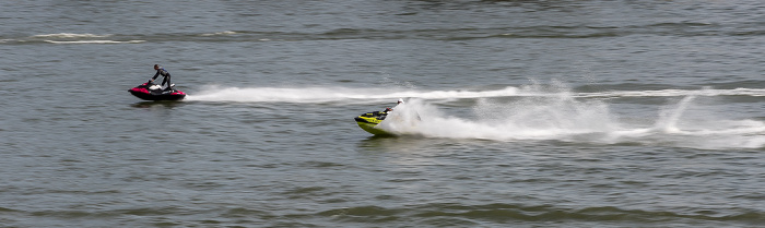 Köln Rhein: Jet-Skis