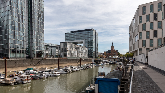 Köln Rheinauhafen, Rheinauhalbinsel mit Kranhäusern Hafenamt