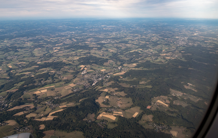 Nordrhein-Westfalen - Rhein-Sieg-Kreis 2018-09-16 Flug DLH1991 Köln/Bonn (CGN/EDDK) - München Franz Josef Strauß (MUC/EDDM) Luftbild aerial photo