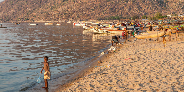 Chembe (Cape Maclear) Strand, Malawisee