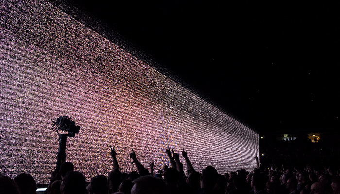 Mercedes-Benz Arena: U2 Berlin Love Is All We Have Left