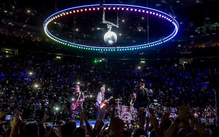 Berlin Mercedes-Benz Arena: U2