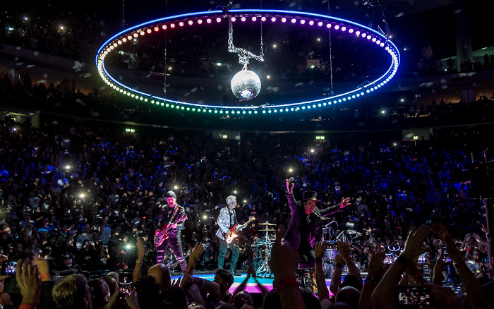 Mercedes-Benz Arena: U2 Berlin