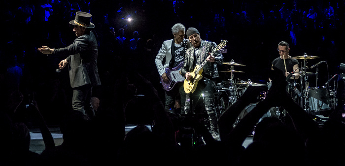 Berlin Mercedes-Benz Arena: U2