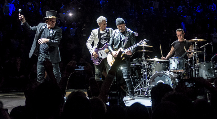 Mercedes-Benz Arena: U2 Berlin