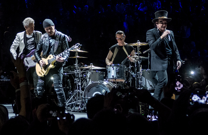 Mercedes-Benz Arena: U2 Berlin