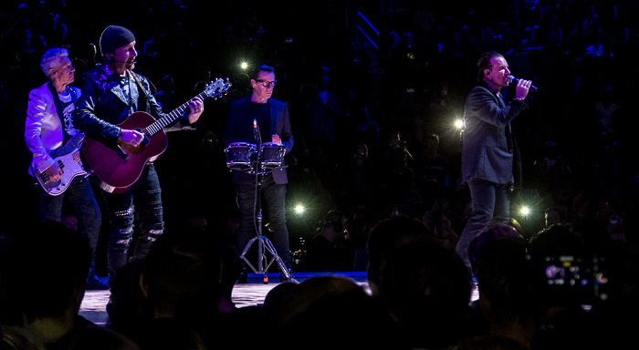 Berlin Mercedes-Benz Arena: U2