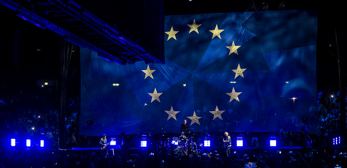Mercedes-Benz Arena: U2 Berlin
