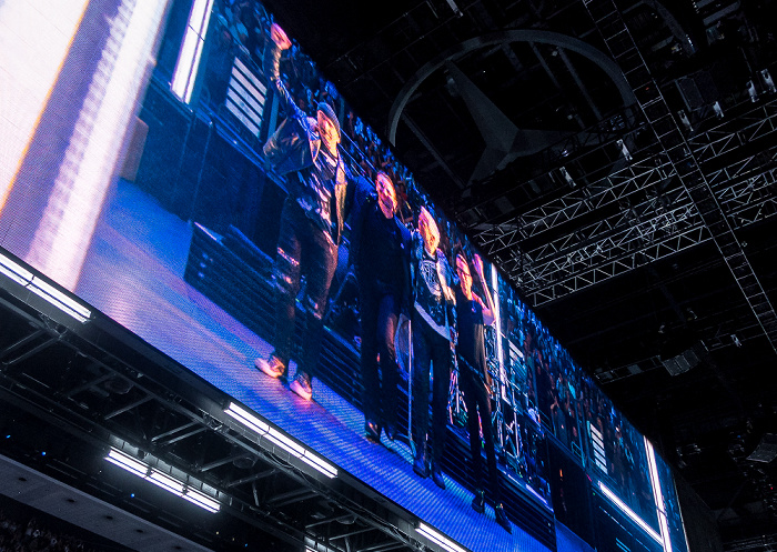 Mercedes-Benz Arena: U2 Berlin