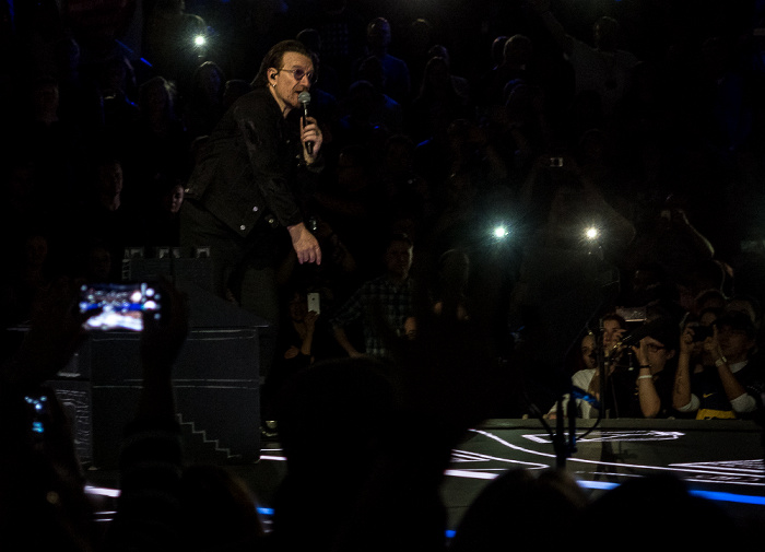 Mercedes-Benz Arena: U2 Berlin