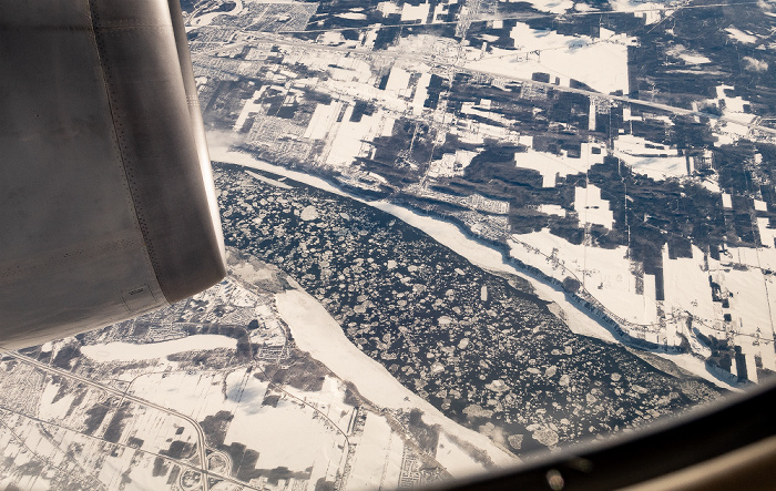 Quebec City, Sankt-Lorenz-Strom (mit Eisschollen) 2019-01-26 Flug UAL31 München Franz Josef Strauß (MUC/EDDM) - Newark (KEWR) Luftbild aerial photo