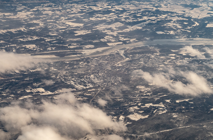 New York V.u.: Greene County, Hudson River, Columbia County 2019-01-26 Flug UAL31 München Franz Josef Strauß (MUC/EDDM) - Newark (KEWR) Catskill New York State Route 23 Rip Van Winkle Bridge Rogers Island Luftbild aerial photo