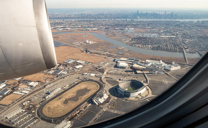 New Jersey Bergen County: East Rutherford 2019-01-26 Flug UAL31 München Franz Josef Strauß (MUC/EDDM) - Newark (KEWR) Luftbild aerial photo