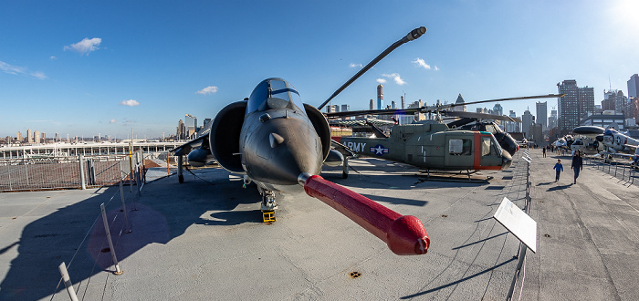 New York City Intrepid Sea, Air & Space Museum: Hawker Siddeley Harrier Manhattan