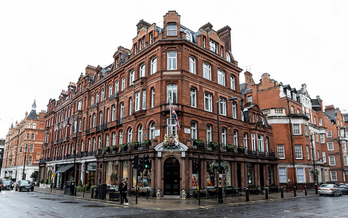 Mayfair: South Audley Street / Mount Street - Audley House London