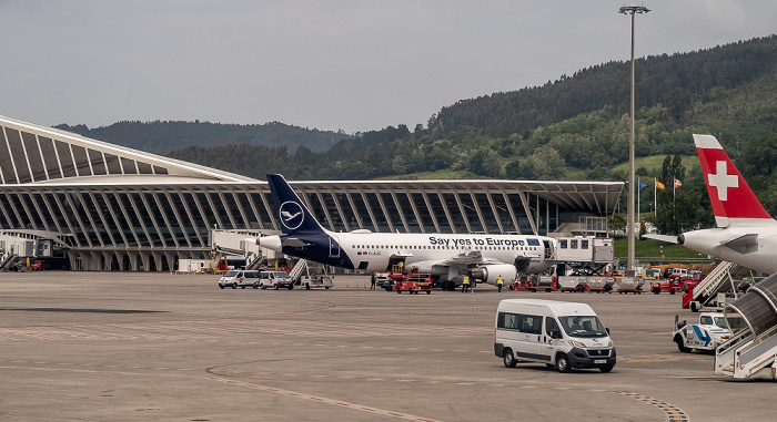 Aeropuerto de Bilbao 2019-05-16 Flug DLH1892 München Franz Josef Strauß (MUC/EDDM) - Bilbao (BIO/LEBB)