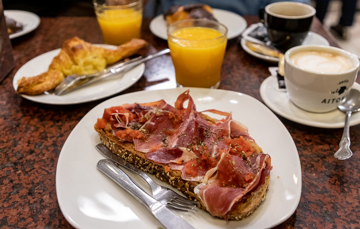 Donostia-San Sebastián Centro: Frühstück
