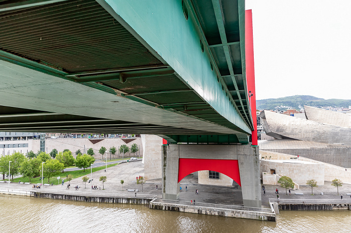 Bilbao Abando: Puente de La Salve Guggenheim-Museum Bilbao Ría de Bilbao