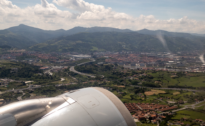 Bilbao Carretera nacional N-637 2019-05-20 Flug DLH1893 Bilbao (BIO/LEBB) - München Franz Josef Strauß (MUC/EDDM) Ría de Bilbao Luftbild aerial photo