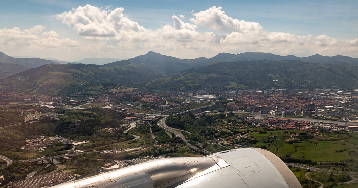 Bilbao Carretera nacional N-637 2019-05-20 Flug DLH1893 Bilbao (BIO/LEBB) - München Franz Josef Strauß (MUC/EDDM) Ría de Bilbao Luftbild aerial photo