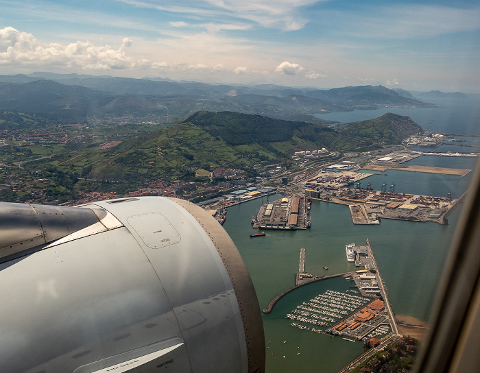 Baskenland Hafen Bilbao, Golf von Biskaya 2019-05-20 Flug DLH1893 Bilbao (BIO/LEBB) - München Franz Josef Strauß (MUC/EDDM) Luftbild aerial photo