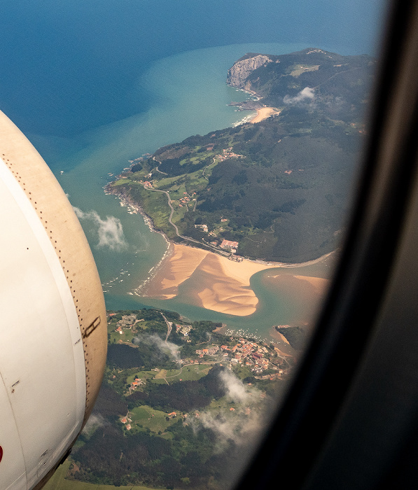 Baskenland Golf von Biskaya, Mundaka 2019-05-20 Flug DLH1893 Bilbao (BIO/LEBB) - München Franz Josef Strauß (MUC/EDDM) Luftbild aerial photo