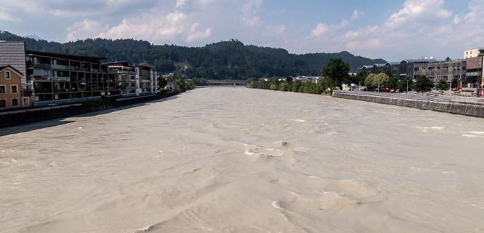 Kufstein Blick von der Innbrücke Münchner Straße: Inn