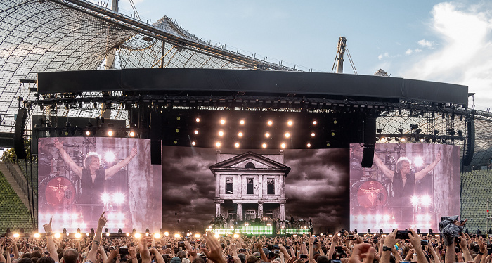 Olympiastadion: Bon Jovi München This House Is Not For Sale