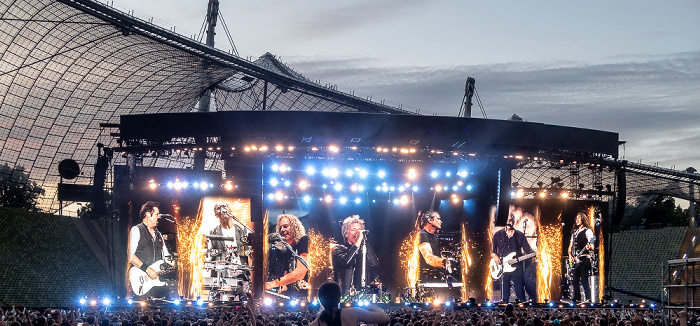 Olympiastadion: Bon Jovi München John Shanks, Everett Bradley, David Bryan, Jon Bon Jovi, Tico Torres, Hugh McDonald, Phil X