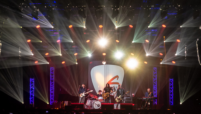 Musik-Arena (Tollwood): Beth Hart (+ Kenny Wayne Shepherd) München