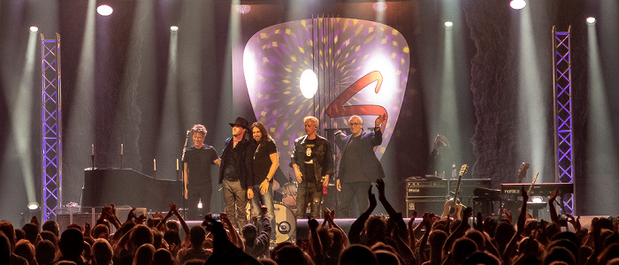 Musik-Arena (Tollwood): Beth Hart (+ Kenny Wayne Shepherd) München