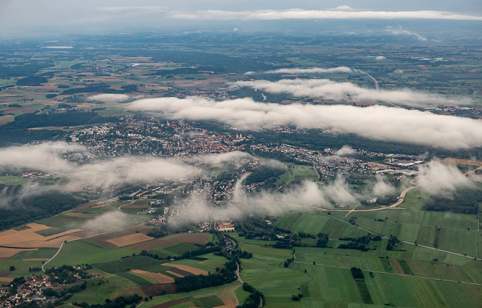 Bayern - Landkreis Freising: Freising 2019-08-10 Flug DLH2510 München Franz Josef Strauß (MUC/EDDM) - Birmingham (BHX/EGBB) Luftbild aerial photo