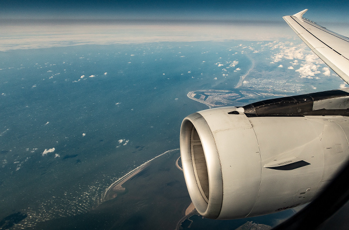 Provinz Zuid-Holland Nordsee 2019-08-10 Flug DLH2510 München Franz Josef Strauß (MUC/EDDM) - Birmingham (BHX/EGBB) Maasvlakte Luftbild aerial photo