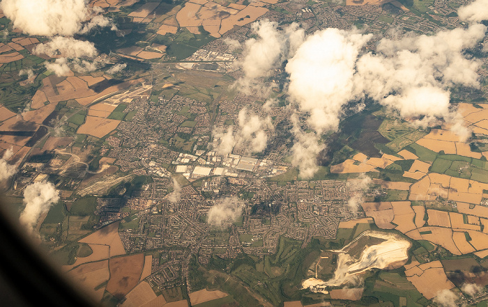 Dunstable (unten), Houghton Regis, Luton (rechts oben) Bedfordshire