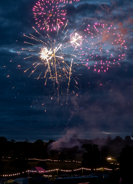 Eastnor Deer Park Campsite (Lakefest): Feuerwerk