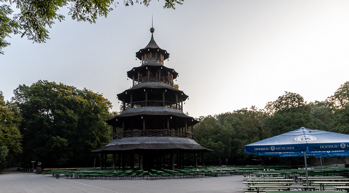 München Englischer Garten: Biergarten Chinesischer Turm, Chinesischer Turm