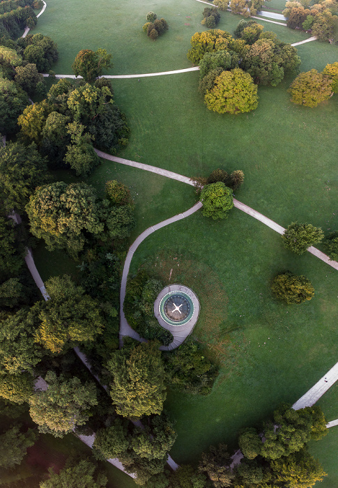 München Englischer Garten: Monopterus Luftbild aerial photo