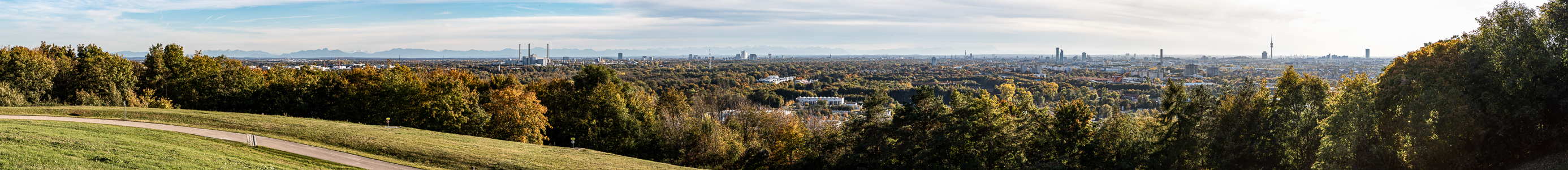 München Blick vom Fröttmaninger Berg