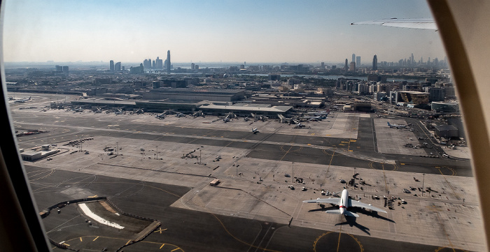Dubai International Airport 2019-11-24 Flug UAE388 Dubai (DXB/OMDB) - Intler Flughafen Rangun (RGN/VYYY) Luftbild aerial photo