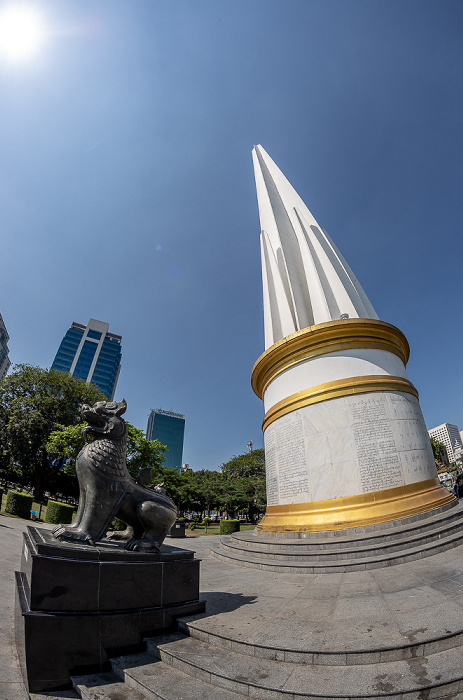 Yangon Maha Bandula Park: Independence Monument
