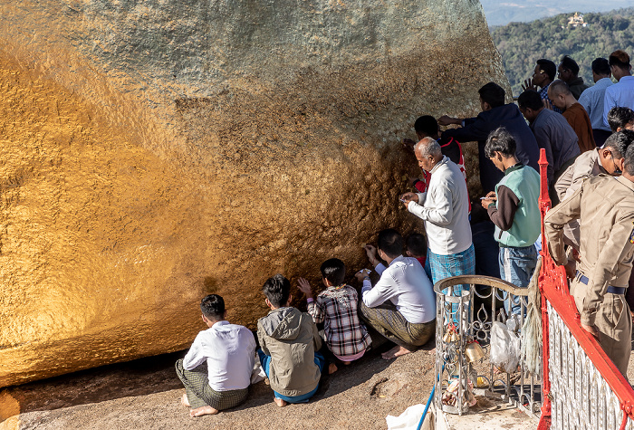 Kyaiktiyo-Pagode: Goldener Felsen Mar Lar Hpu