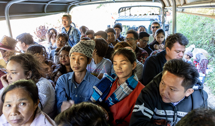 Thaton-Distrikt Lastwagen-Fahrt Mar Lar Hpu - Kin Pun Sakhan