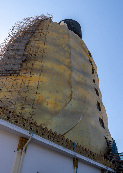 Kyaikto Three Pagodas Mountain